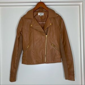 BLACK SWAN Vegan leather jacket